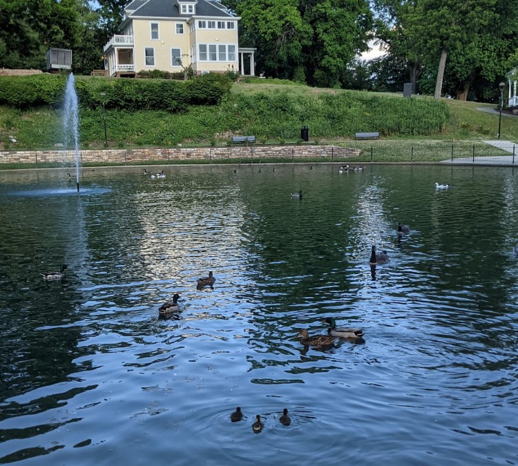 Lake Spring Park (Salem,&nbspVA)